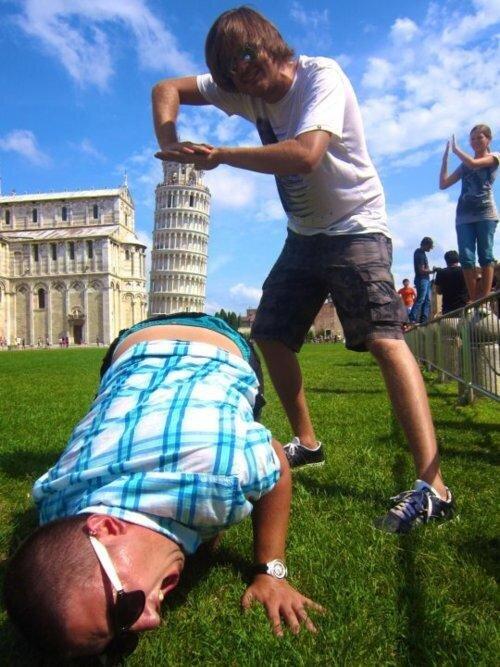 _Paisajes_'s tweet photo. Hacer el mongolo en la torre de Pisa, Nivel Dios: http://t.co/465e1ovOL7
