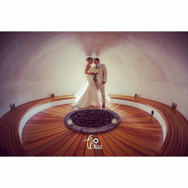 Fdodiaz_'s tweet photo. Temazcal | Sesión Formal | Gran Sirenis Riviera Maya. http://t.co/5mspgkTFrG