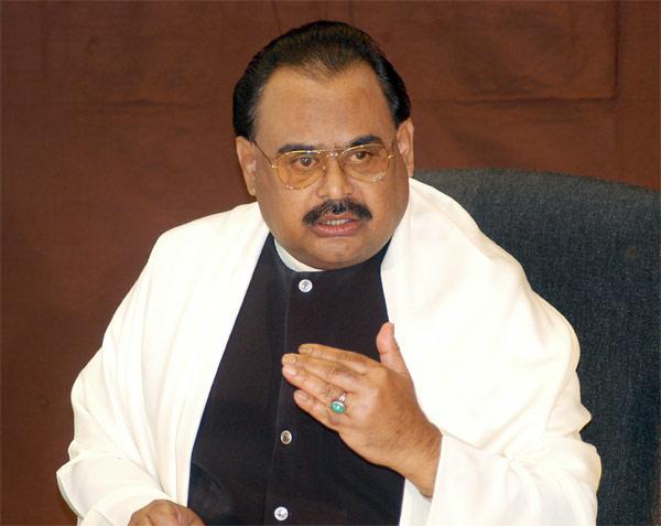SAMAATV's tweet photo. #AltafHussain annoyed at charges of sectarian killings http://t.co/J7lfqTqCpl #MQM #SectarianKilling #Karachi http://t.co/T40SxdCIb2