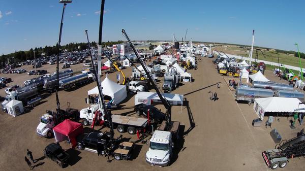 whitingjj's tweet photo. Last hour of the #LHOS2014. Very glad to see the sun out today! #Lloydminster http://t.co/POA6HoRXOo