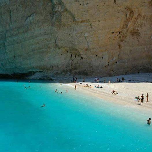 “<a href="/ThatsEarth/">ThatsEarth 🌎</a>: Navagio Beach, Greece ” tu lugar en el mundo <a href="/martuferlini/">martu ferlini</a>