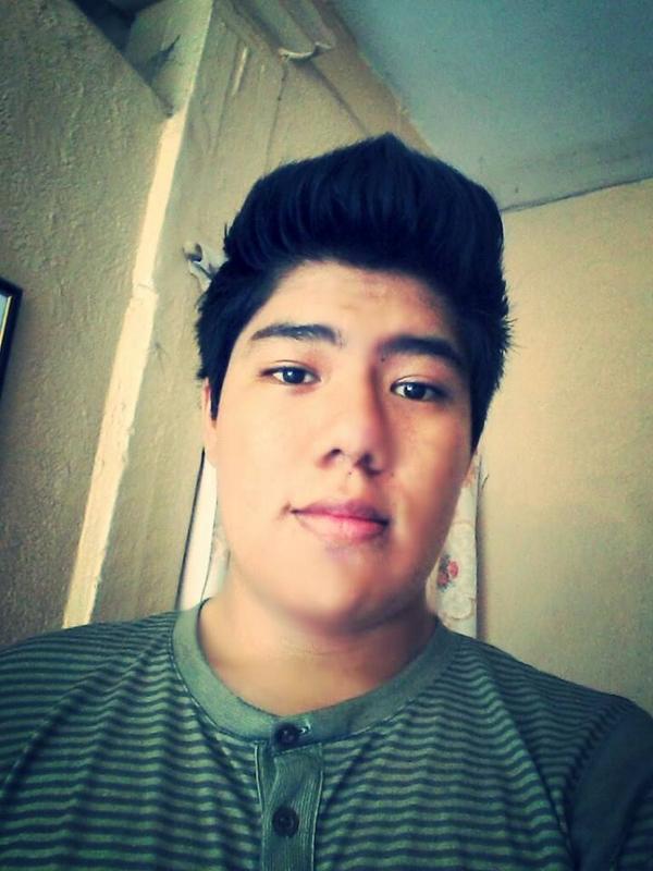 MichLazaro's tweet photo. buena tarde plebes ¡¡¡ http://t.co/69Xp2mLhgX