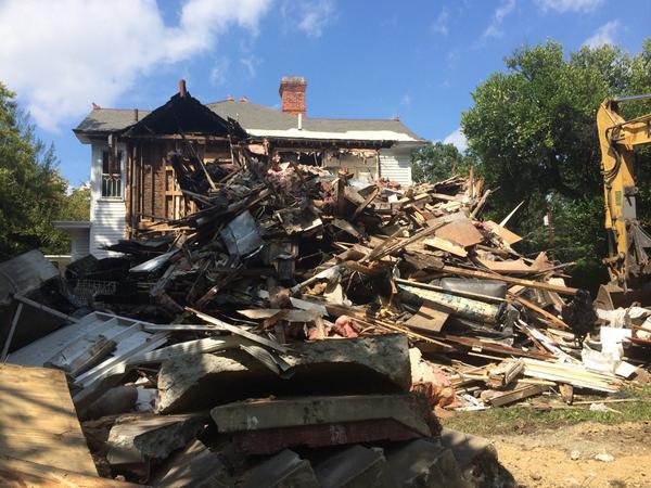 YesWeekWhitney's tweet image. Historic College Hill home is getting a major facelift.