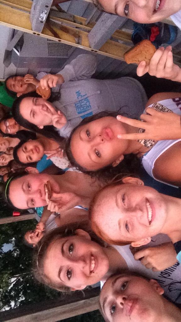 its_taylorrr's tweet photo. #teamsweg http://t.co/reygIR2kCJ