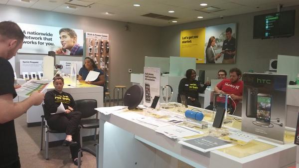 MarieHoumaHeat's tweet photo. #Houmaheat
Jeremy is talking about msa!!!
@Julielikesthis @SWHoney_Badgers http://t.co/tvNd5TyQFU