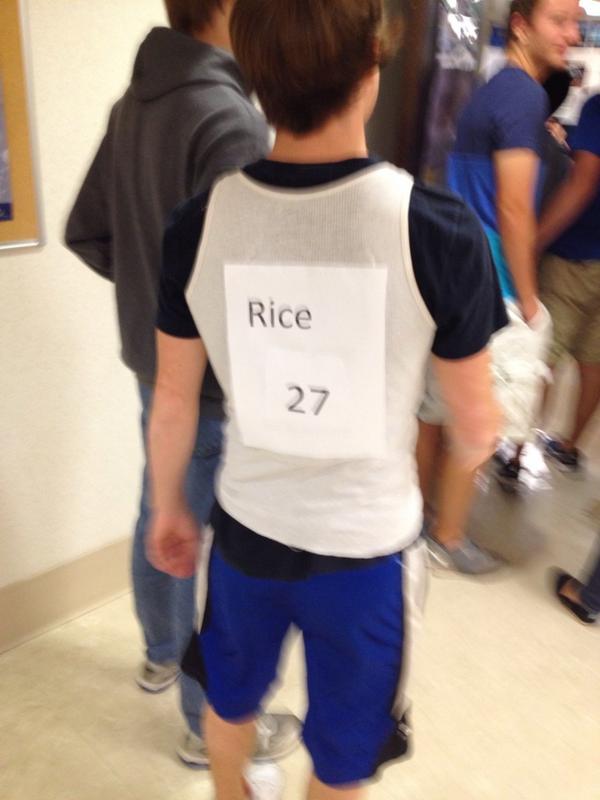 oconnor118's tweet photo. Check out the new 2014 Ray Rice jersey for tonight #RayRice #RayRiceBeLike #wifebeater http://t.co/gz0aIR2J2v
