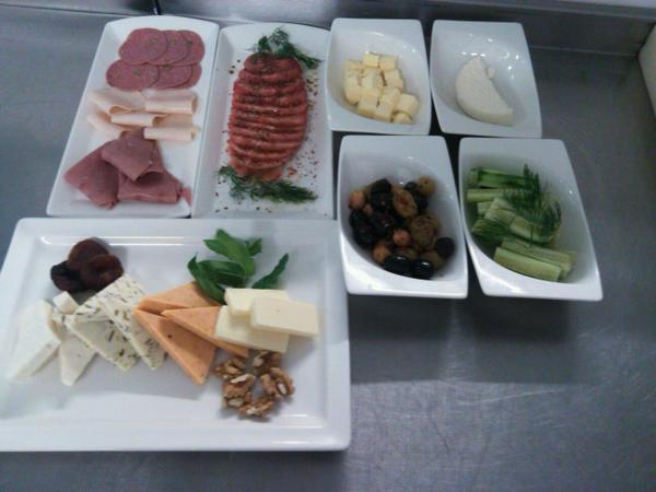 @bupbupsincab sana kahvaltı hazırladım uyanınca yersin:-)