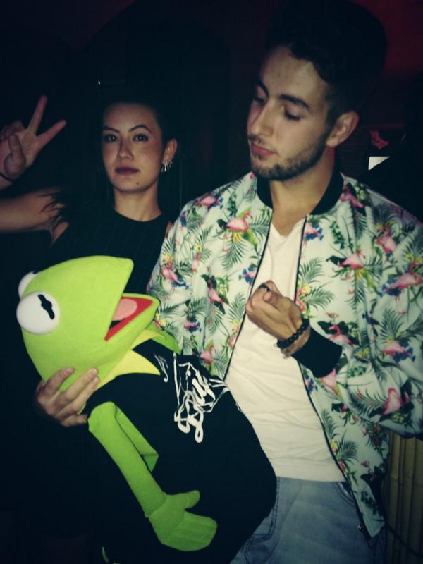 imdripsy's tweet photo. Kermit getting #dripsy! Join us @AtTheWaldorf free cover! #vancouver #vancity http://t.co/3OfKgzMFin