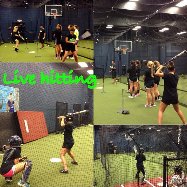NJEliteSoftball's tweet photo. #ValueTheReps #LiveHitting #PitchingWorkout #HardWork @dibarra912 http://t.co/vZBPSl5QkL
