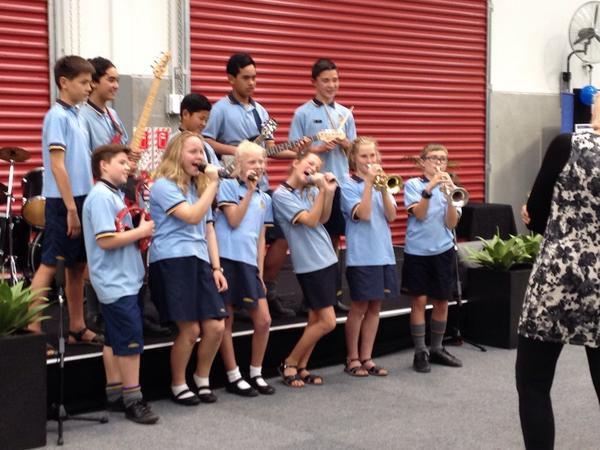 heatherbell's tweet photo. @PB4L conference. Peachgrove Int kids entertaining us during breaks. Absolutely awesome guys. http://t.co/wojrDHPple