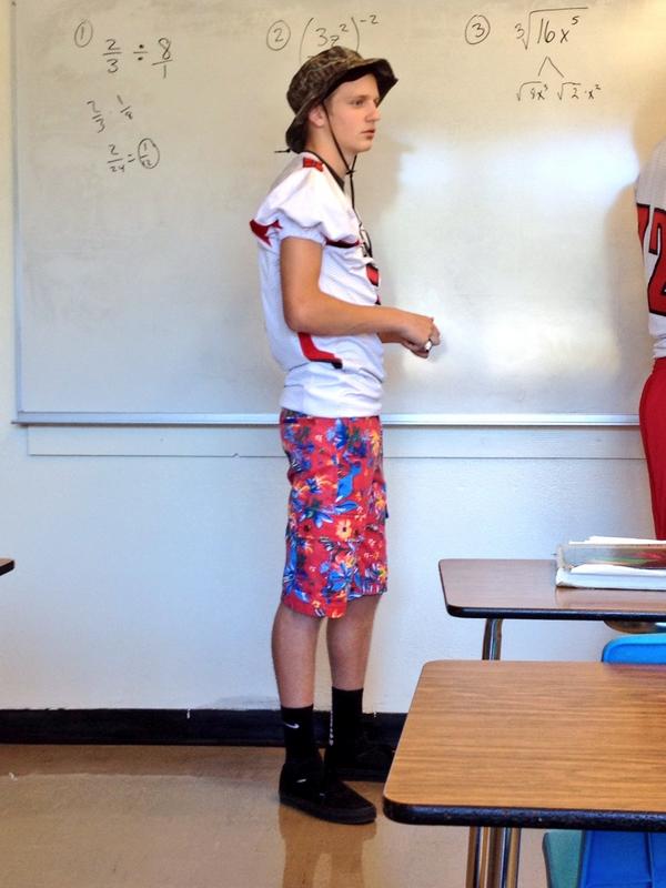 KayEllSee11's tweet image. #SweggyP #LoudAf 😎😍💁