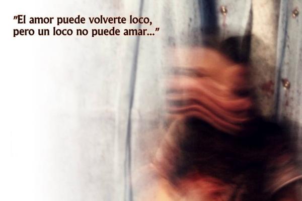 AugustoErre's tweet photo. "El #amor puede volverte loco! pero un loco no puede amar..." @lanavemtm @MicroTeatroMex #ElAmorLoManejoYo http://t.co/ZxWnTr65A4