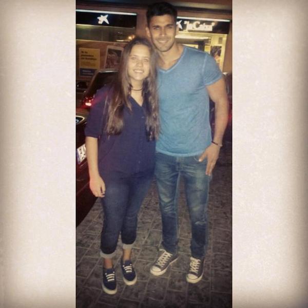 nati_natlg98's tweet photo. Increible, buena y simpatica persona! Muchas gracias, aqui tienes tu casa! 😘 @AldoVazquezz http://t.co/ssmcZuEgNk