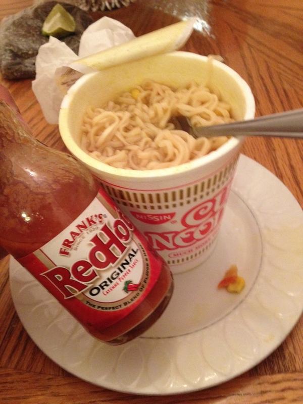 JxReyes95's tweet photo. #SingleManProbs http://t.co/bdkc2qg2QV