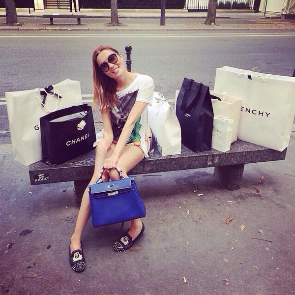 lena_silver's tweet photo. я на анатомическом уровне пытаюсь вникнуть, что у нее в голове:) полный привет:) http://t.co/1l4Vsr9DFA