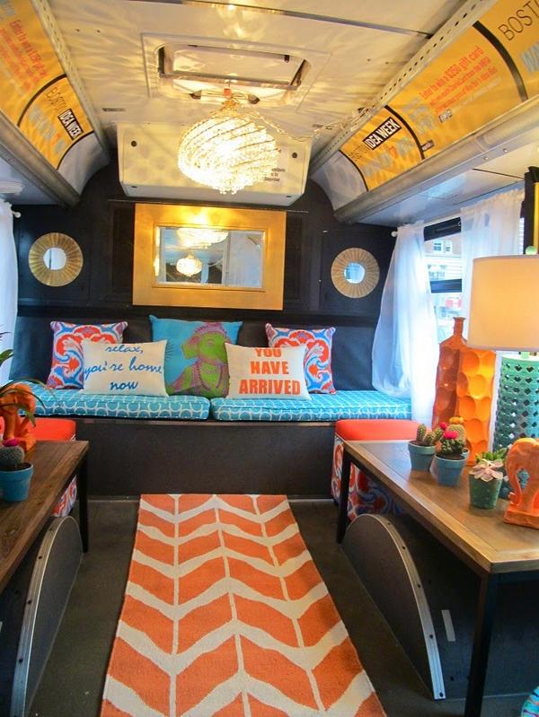 homeditcom's tweet photo. Designing the Idea Bus http://t.co/TCyI7sQ7dB @lindsyluu @SuperInteriors @Wayfair @MBTA http://t.co/qfrRHo7eKT
