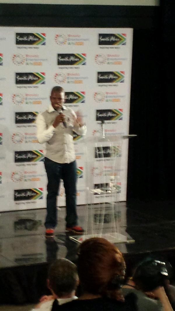 Neo_Noesha's tweet photo. @DjSbu_Fan1 @lindantuli I was truly inspired by your talks  @ShowbizExpoSA, I'm a coffee bean and will learn to earn http://t.co/RYqZkEN0uN