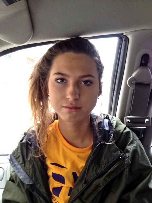 NATALIAMANNY's tweet image. pre chipmunk vs post chipmunk #WisdomTeethProbs