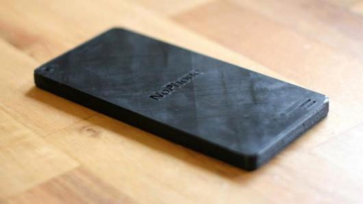 CNBC's tweet photo. Addicted to your smartphone? Try the NoPhone: http://t.co/IidTEZbbjN http://t.co/GynHIyoHLz