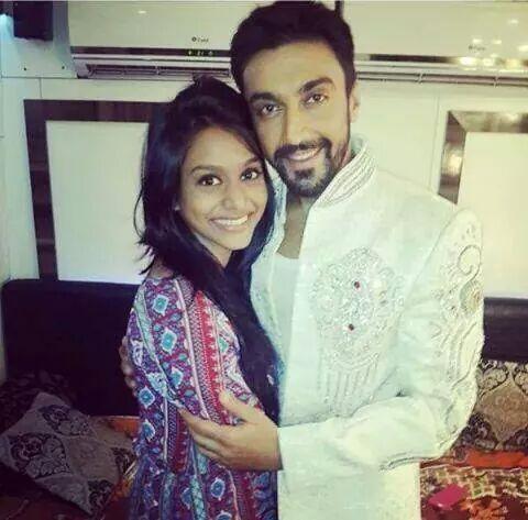 AshnaFc's tweet photo. Ashna :))))) http://t.co/GJLGQuTAKI