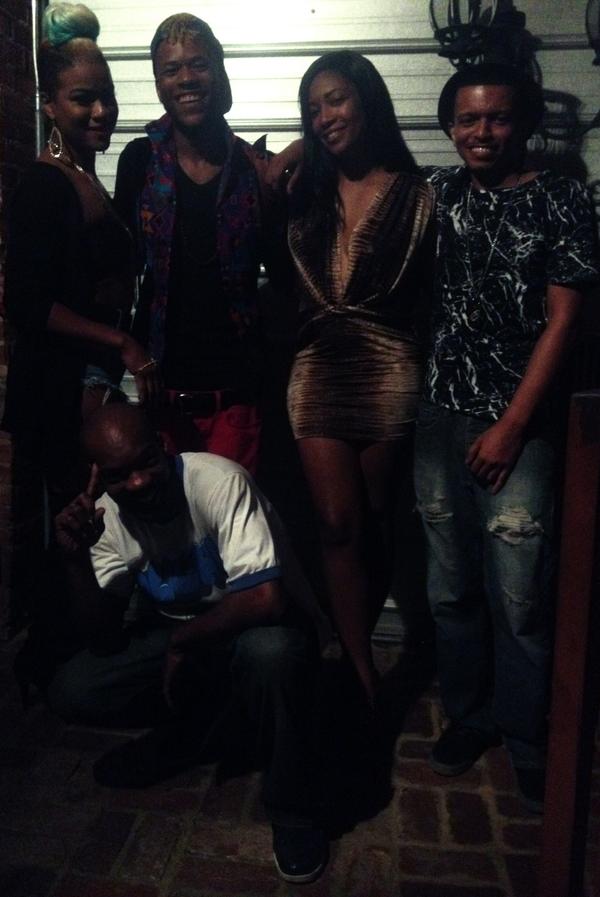 omenagency's tweet photo. TheKelseyNykole,@TheCurtisFeilds, @KingTatie,@iAmTinaPittman,@Dj_Demand #BlackNicholson @... http://t.co/7Vo6GsLnDV http://t.co/0Yev7VrRN9