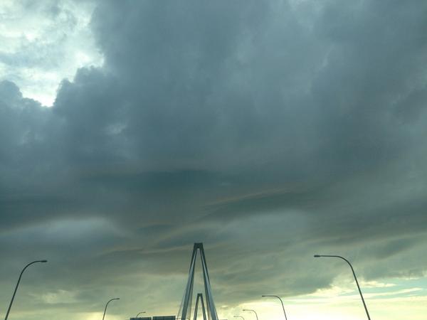 smithcarolinee's tweet photo. What's going on with these clouds? @Ginger_Zee http://t.co/iT4c3ovDTZ