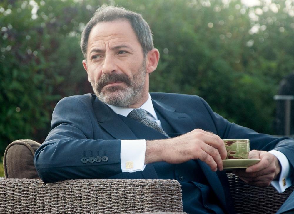 BxVZZRxCIAAEf-x.jpg:large