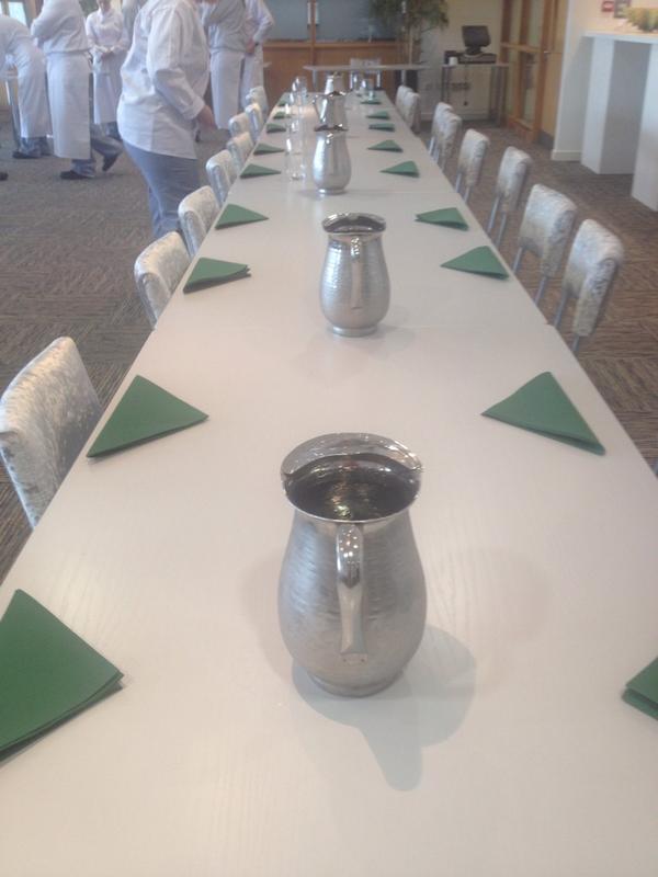 FoodsLIT's tweet photo. @Tweetingchefs immersion of our newest chefs #potential http://t.co/wQx9iMKlce