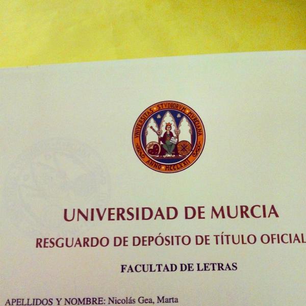 Marta_nicolas's tweet photo. Graduada!!!!!!! :D http://t.co/V4Zg4ziytn