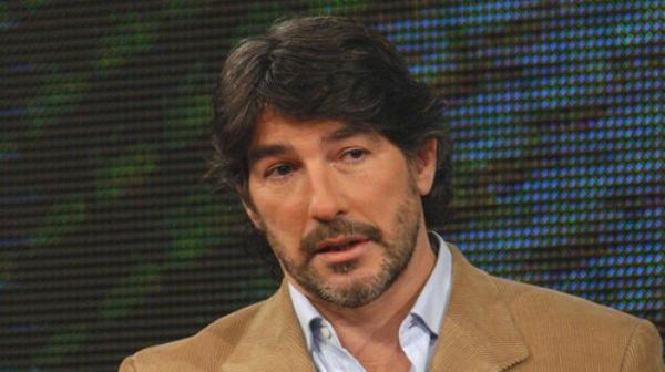infonews's tweet photo. ¿@pachu_penia candidato? http://t.co/GZwzaTHE5k @Rock_and_Pop #Pachu2015 http://t.co/hns8fqfYol