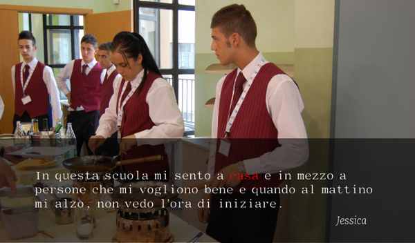 PdeiMestieri's tweet photo. 'In questa scuola mi sento a casa e in mezzo a persone che mi vogliono bene' #lapiazza10 secondo Jessica http://t.co/wDaChIMmeN