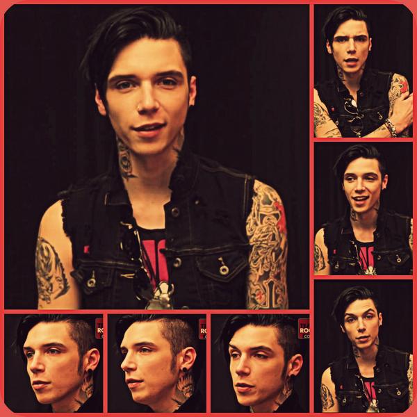 Nataly_Black_'s tweet photo. Holy Shit *-* #Boo HANDSOME ♥.♥ #andybiersack #andybvb #andrewbvb #andrewbeirsack #Andy4 #BlackVeilBridesIV #BVBArmy http://t.co/WGCOxU4k7l