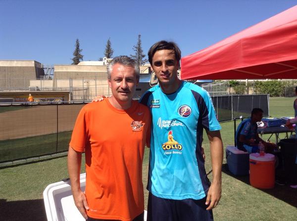 CaltechSoccer's tweet photo. Coach Uribe with World Cup scorer Bryan Ruiz who scored against Greece in Brazil 2014 and currently plays at Fulham http://t.co/ErgnYPwxtk