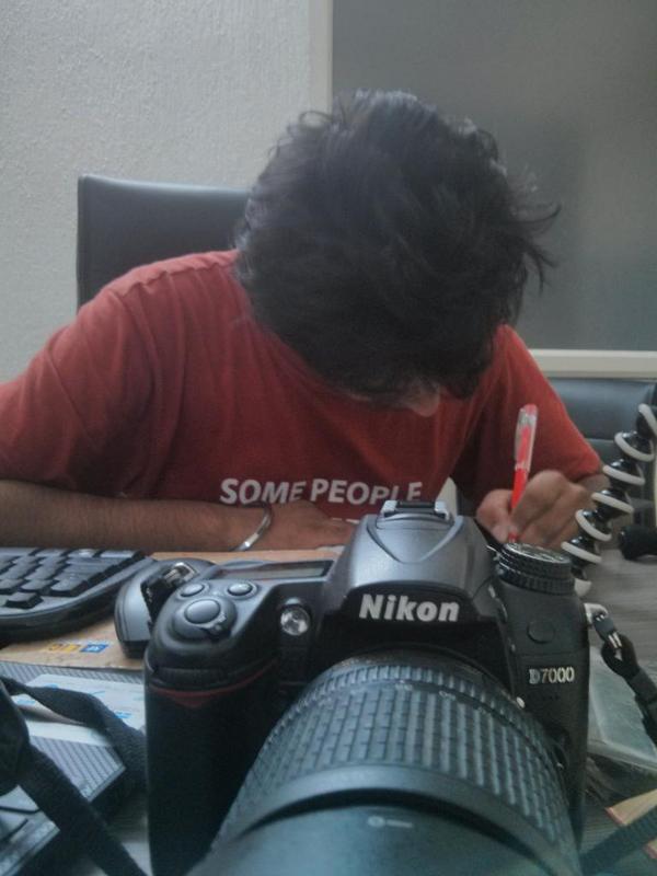JainamJm's tweet photo. Writing and Scripting. #IFP2014 #MyOwnWorld #TangoFilms http://t.co/pEn3xWIiO6