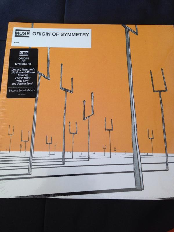 Alexander_Ocean's tweet photo. Couldn't resist and bought it on vinyl) one of my favorite albums back in hight school) @museband #vinyl_junkie http://t.co/AD8e7Y8noM
