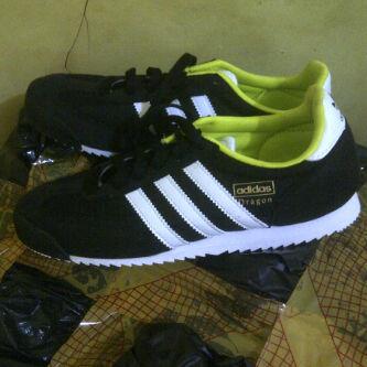 adidas dragon 37