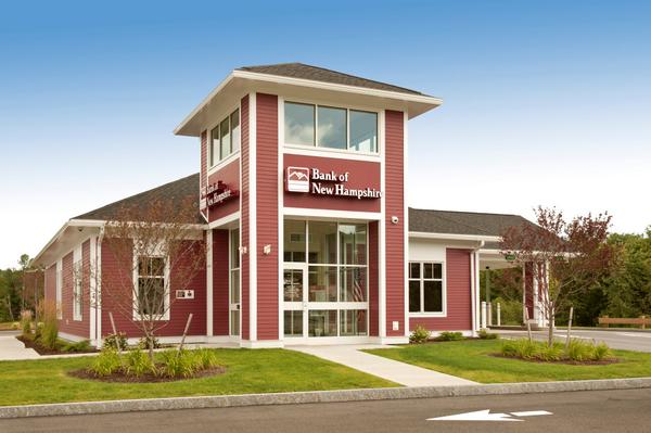MilestoneEngCon's tweet photo. Milestone has completed the Plymouth branch bank for Bank of New Hampshire. http://t.co/lKBl5TF7jb