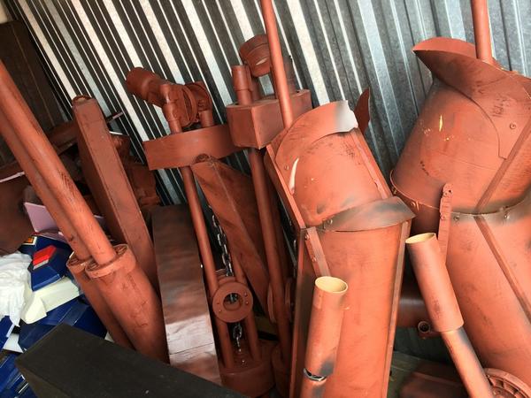 Abolishers's tweet photo. In pieces now, but H.A.R.O.L.D.E. will be assembled and ready for tomorrow! @MakerFaireNash http://t.co/6EorE3IlkT http://t.co/JxAjJQ7KHf