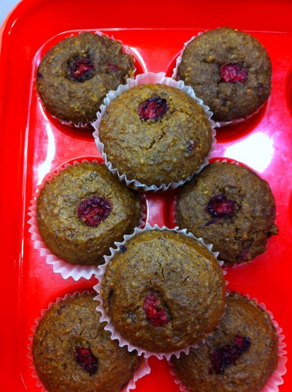 MarcisBakery's tweet image. @goodnessmetweet tho U 4 offering #MarcisBakery muffins  #greatprice # #love #vegan #hamont