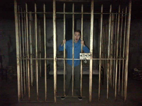 AjayFry's tweet photo. Waiting on @greystonh -- for my next #Bitten  interview and they've put us somewhere special. *gulp* http://t.co/nDli3qPmG7