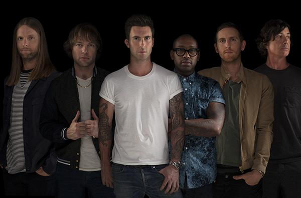 Crocraxkerfan's tweet image. Maroon 5 lidera la lista de ventas en USA con 'V'