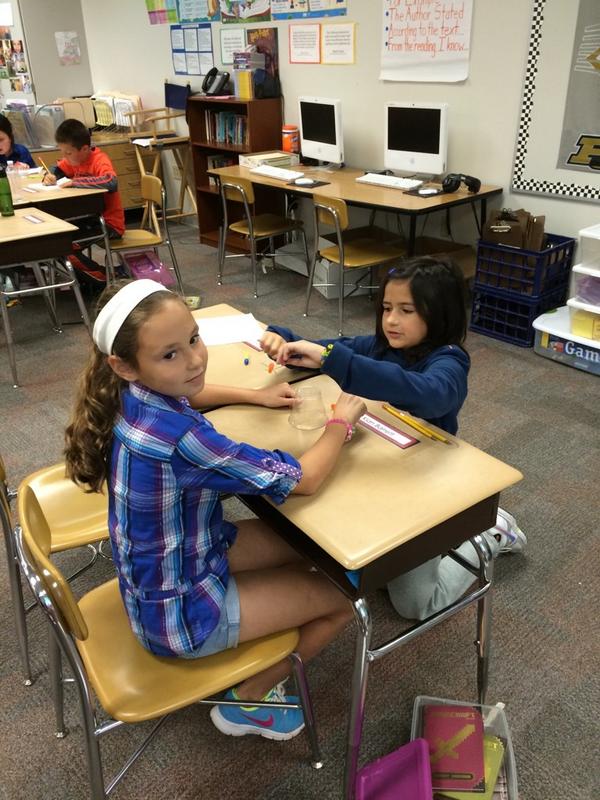 rausch51's tweet image. Free the life jacket and get it on Sam to save his life! #lookmomnohands #hdhawks #probsolving #kidscollaborate