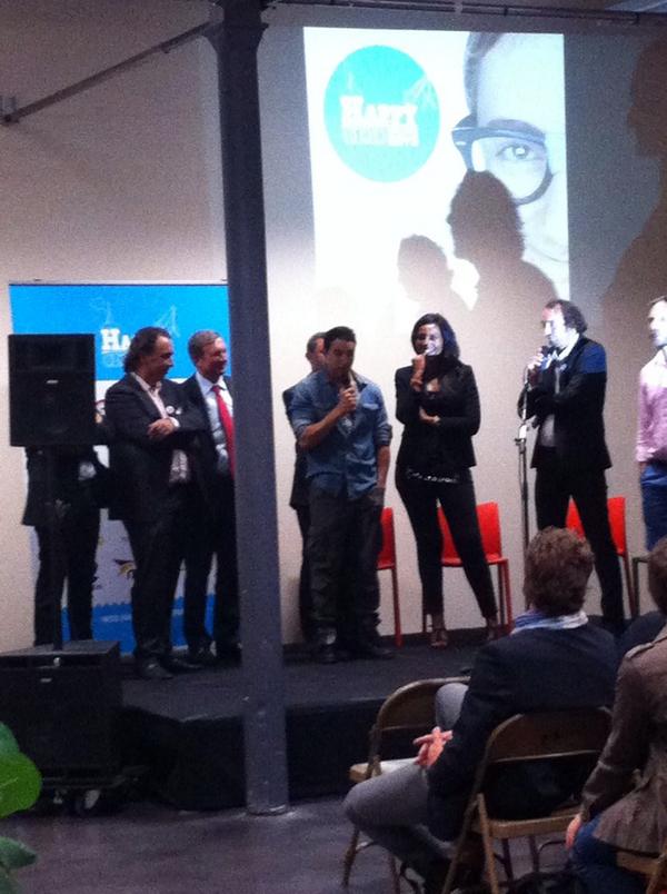 roubaix's tweet photo. #SamirArab : un talent made in #Roubaix sera mentor #humour sur les @HappyHackingD ! http://t.co/Ds0tz4RkVN