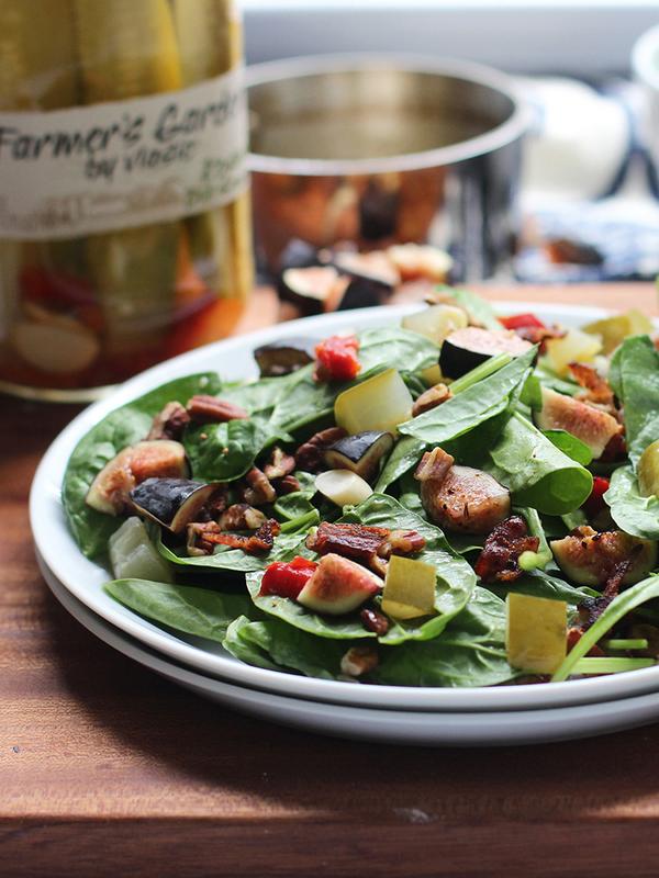 farmersgarden's tweet photo. Pickle brine gets a warm maple makeover in this autumn spinach salad #recipe: http://t.co/cgtt4GfhM2 http://t.co/rrmJmaAnhH