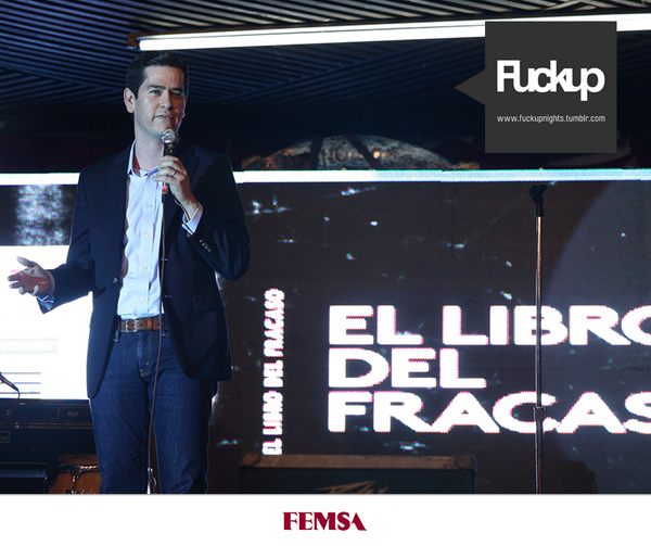 FEMSA's tweet photo. Ante mil #emprendedores, lanzamos el Libro de los Fracasos: http://t.co/JWHkfY2Qge #FuckUpFest @IEGGL @PosibleMex http://t.co/oBlcL57nLE
