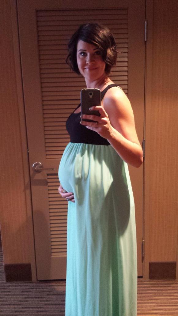 CindyMWenzel's tweet photo. #fillyflair #lovethisdress #contest http://t.co/DR47Lxe1fM