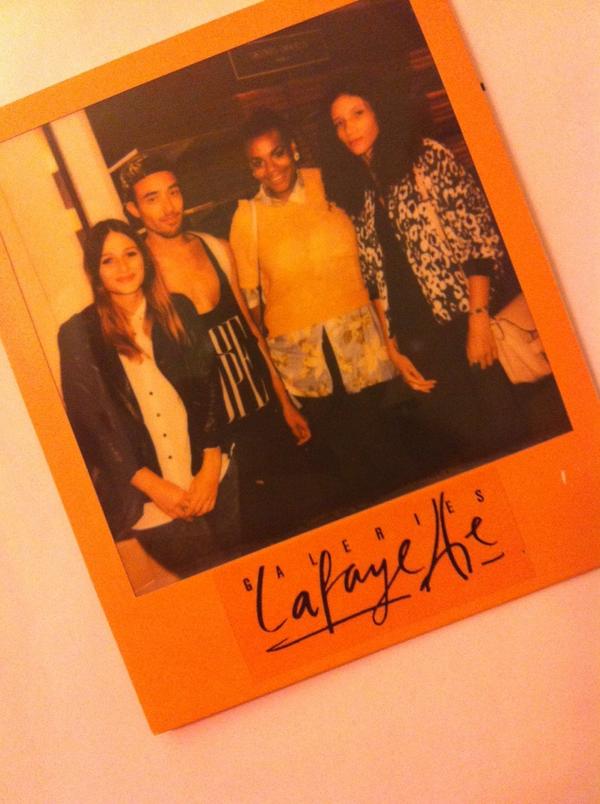 ElectricBubble_'s tweet photo. #Pola #Fashion #Party #Bouyashaka ✌️💎🎉😜🔞🆒😘✨ @alabelletoile_ @Hipnotizingb @TigRRRrrouuu http://t.co/Mjt1VfiR2s