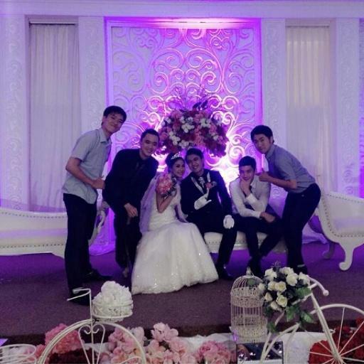 Pasangan bahagia💑 kak <a href="/VanyaAngela/">Ivana Angela Agnes</a> , kak chandra pangemanan, dan tmn"nya. ❤