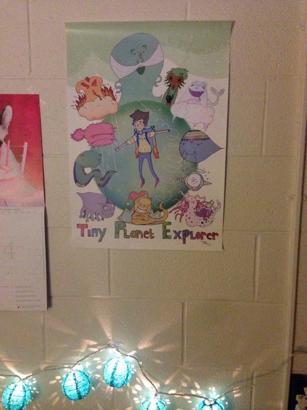 capricornish95's tweet photo. My dorm room is now complete!!! #TinyPlanetExplorers @kickthepj http://t.co/iAINPpw9yP