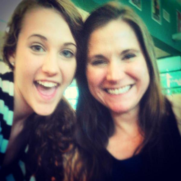 MarthaVoizin's tweet image. Got a selfie and a free copy of her new book! It was so great to meet @RomilyBernard! Loved Find Me! #authormeet